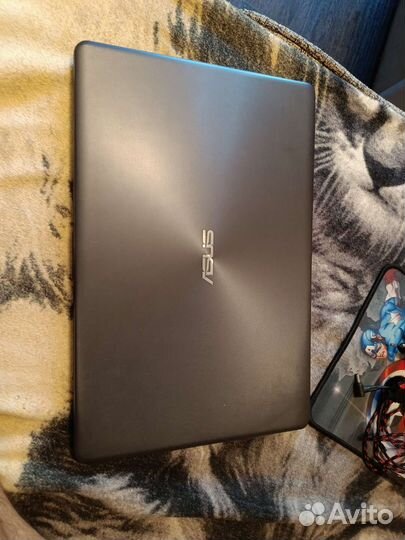 Asus X542UQ