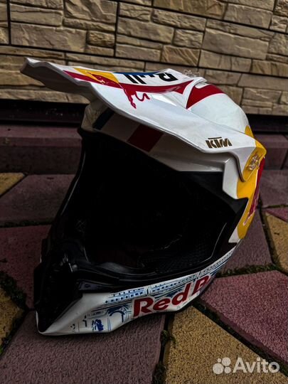 Шлем кроссовый red bull