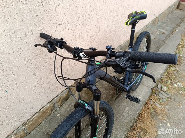 Велосипед Gt avalanche elite 27.5 M