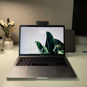 Macbook Pro 13 2019 (touch bar)