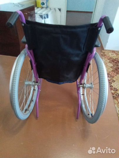 Коляска инвалидная, складная