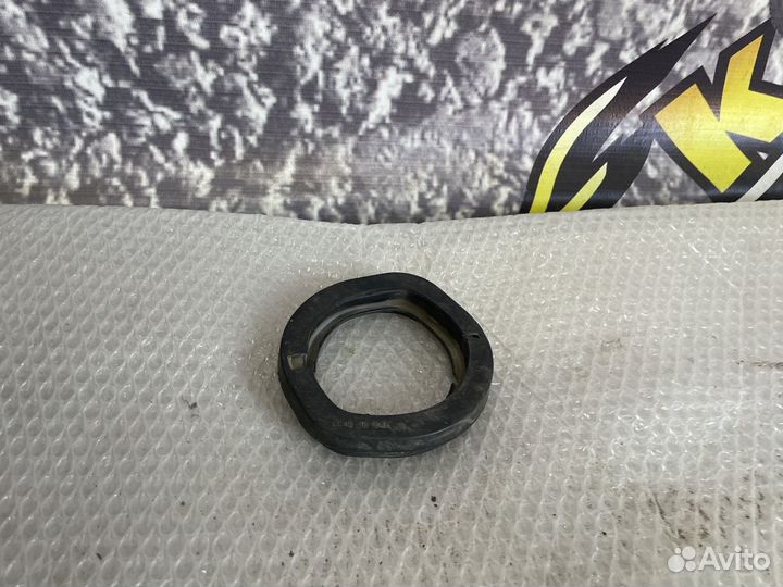 Сальник горловины топливного бака Mazda CX-7