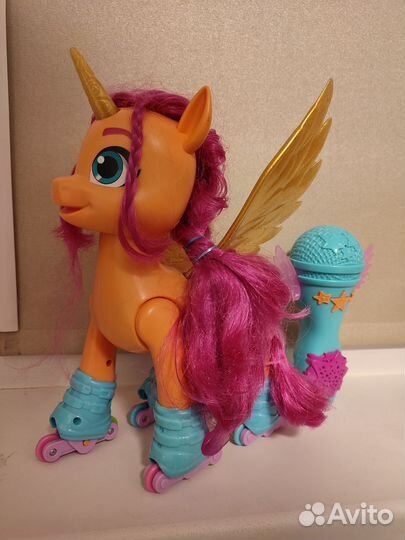 Поющая Санни пони