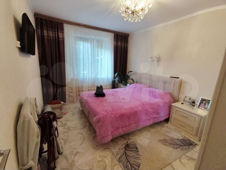 2-к. квартира, 51 м², 1/9 эт.