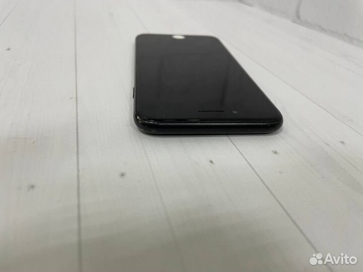 iPhone 7, 128 ГБ