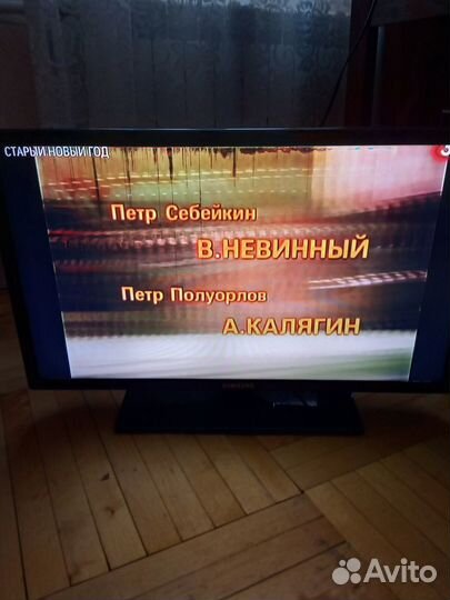 Телевизор ЖК на запчасти