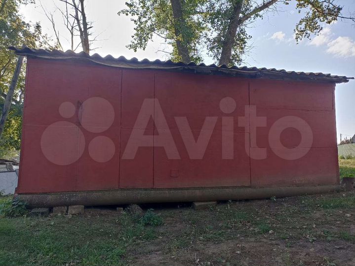 Дом 40 м² на участке 2 сот.