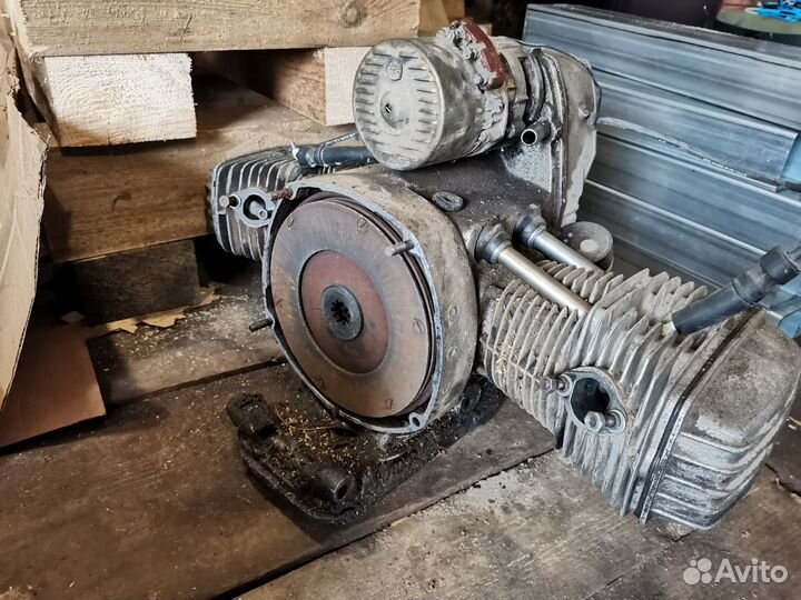 Двигатель на мотоцикл Днепр