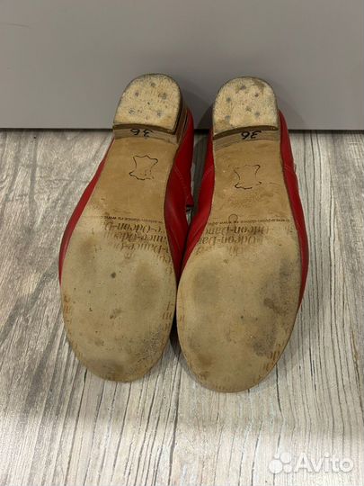 Туфли народные красные