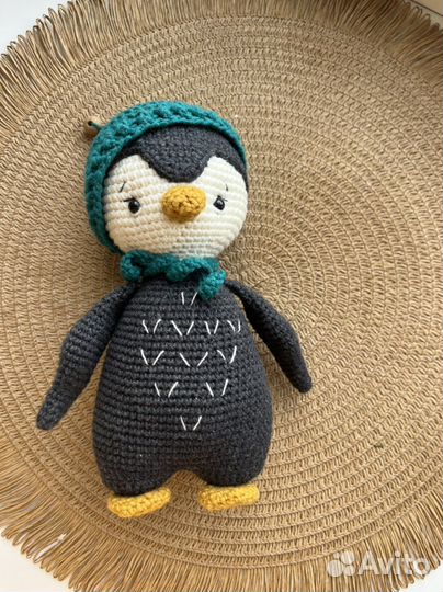 Мягкая игрушка пингвин вязаный