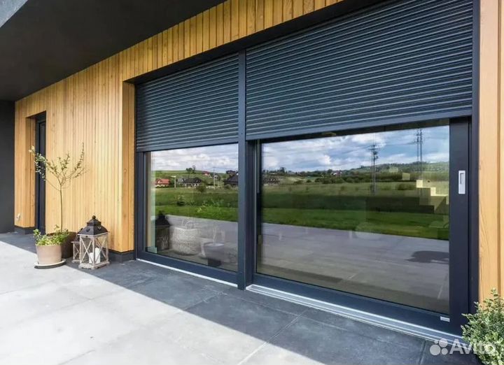 Рольставни на двери