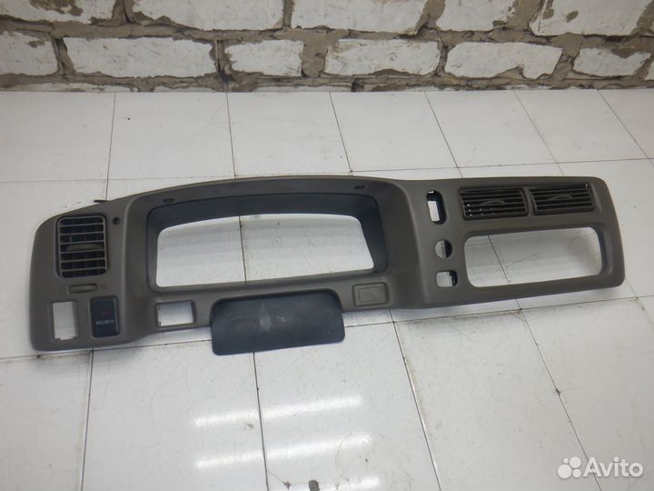 Накладка торпедо Pajero Sport Montero K9