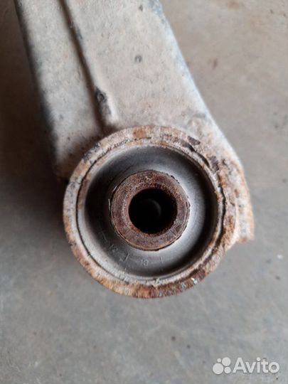 Рычаг подвески задний Kia Ceed 2012