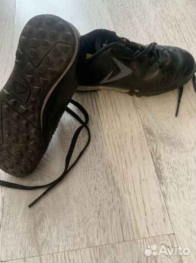 Футзалки, сороконожки