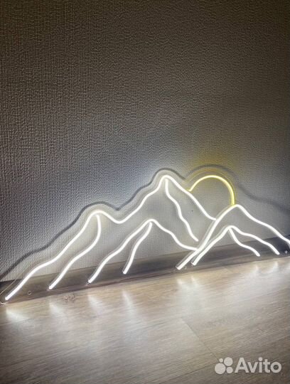 Неоновая вывеска готовая 492