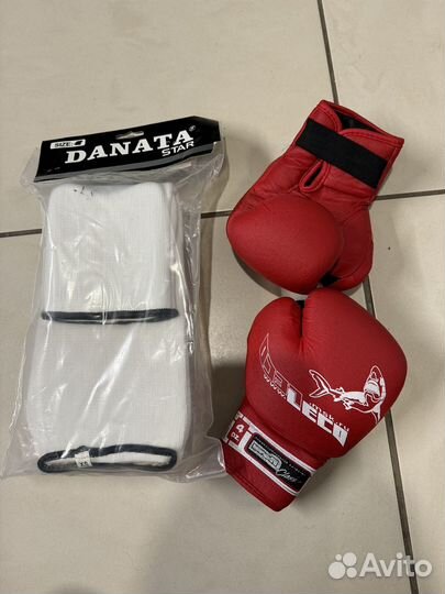 Перчатки и щитки для рукопашного боя детские