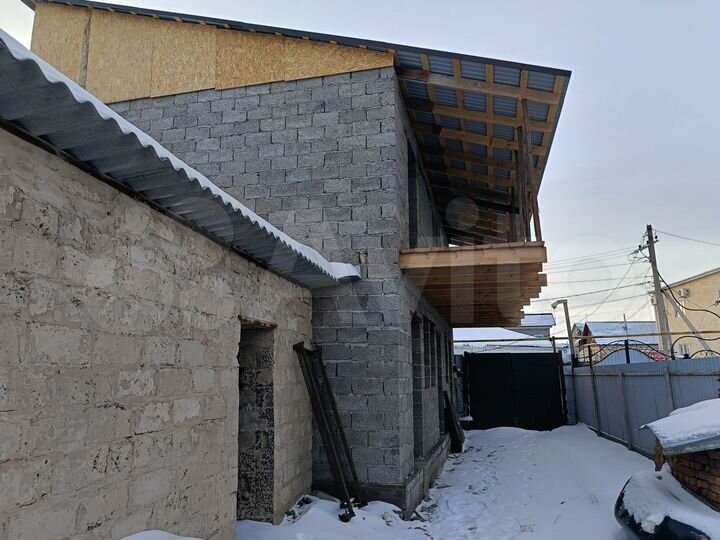 Дом 166 м² на участке 2,9 сот.