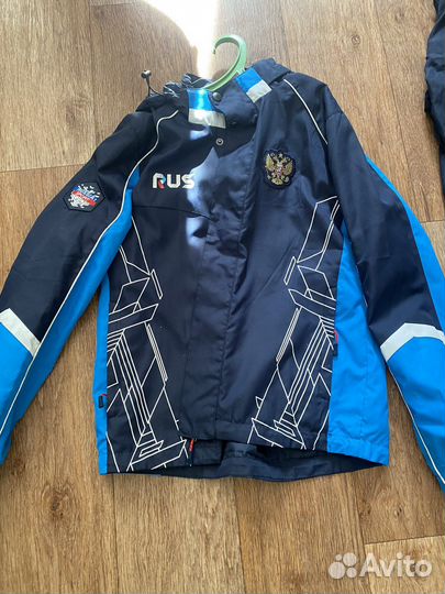 Спортивный костюм для мальчика 140