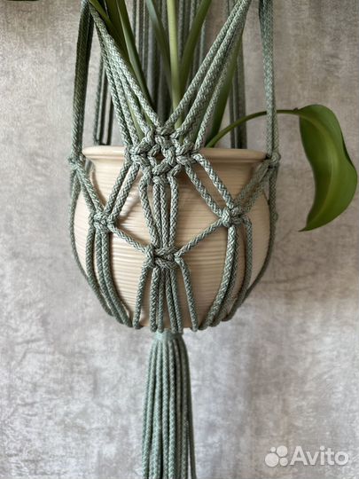 Кашпо подвесное макраме