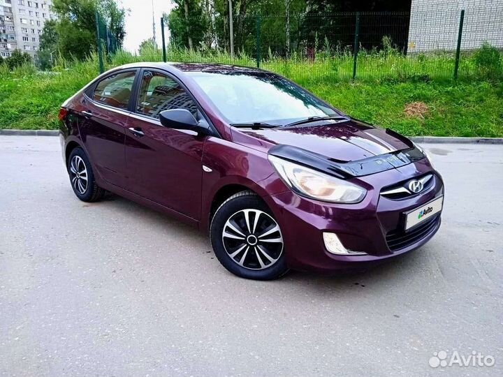Hyundai Solaris 1.4 AT, 2012, 107 000 км