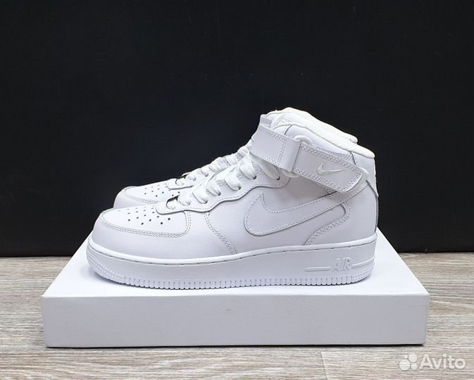 Nike Air Force 1 mid white