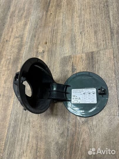 Volkswagen passat b5 лючок бензобака