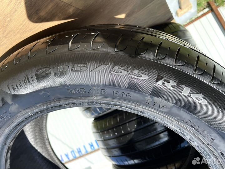 Pirelli Cinturato P7 205/55 R16