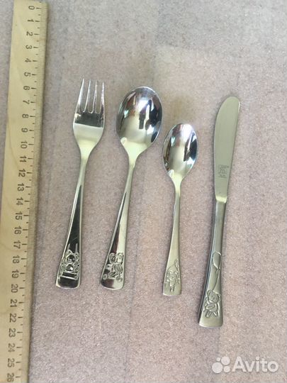 Набор детских столовых приборов 