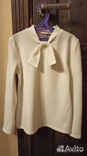 Блузка школьная