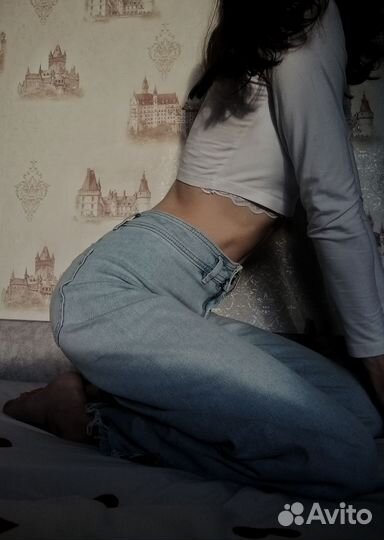 Джинсы широкие