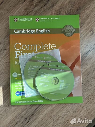 Complete First (Student's Book + Workbook)