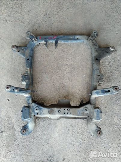 Подрамник Opel Astra H
