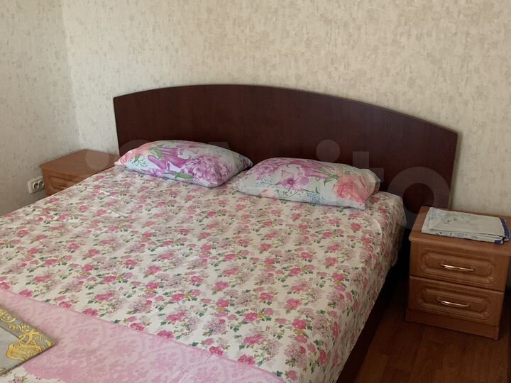 2-к. квартира, 54 м², 1/2 эт.