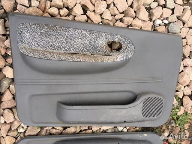 Обшивка двери комплект Киа Спортейдж