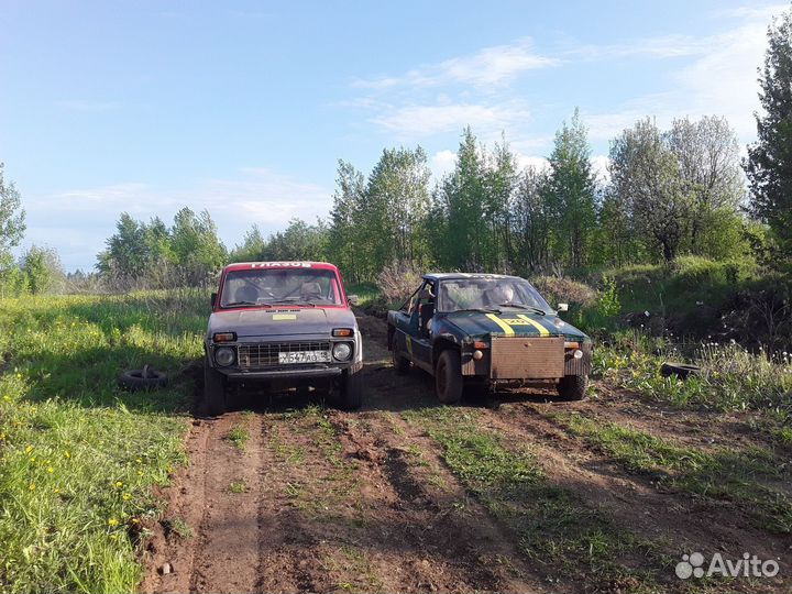 LADA 4x4 (Нива) 1.6 МТ, 1988, битый, 120 000 км