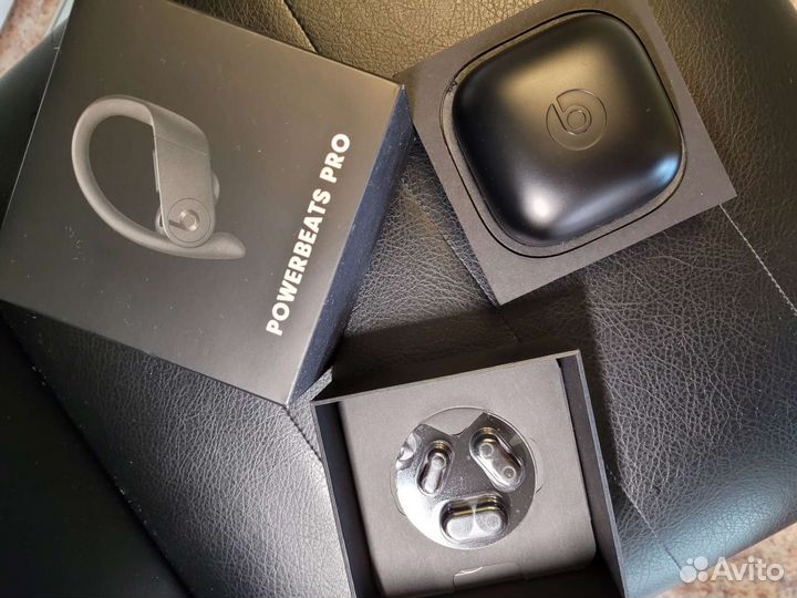 Beats powerbeats PRO