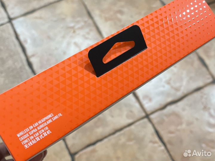 Коробка под наушники JBL 590 розовые