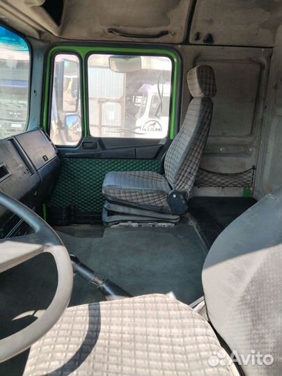 Бортовой грузовик MAN 19.322 с КМУ UNIC, 1989