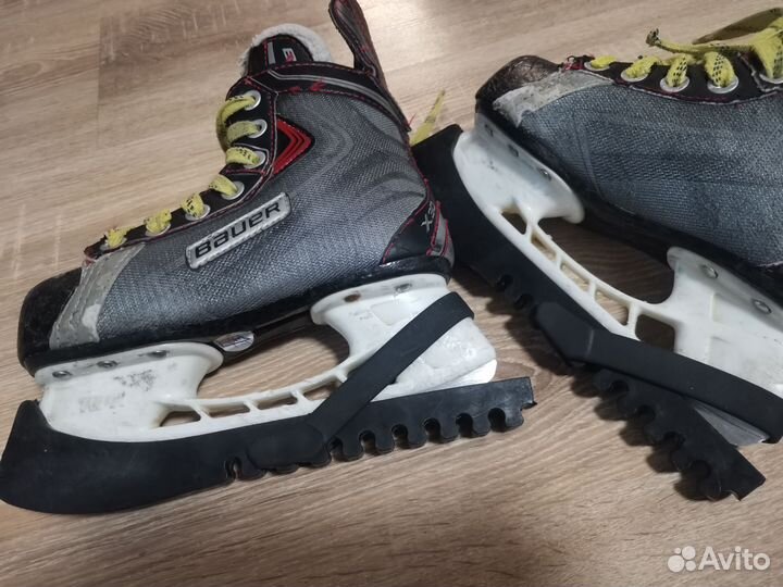 Хоккейные коньки bauer 31