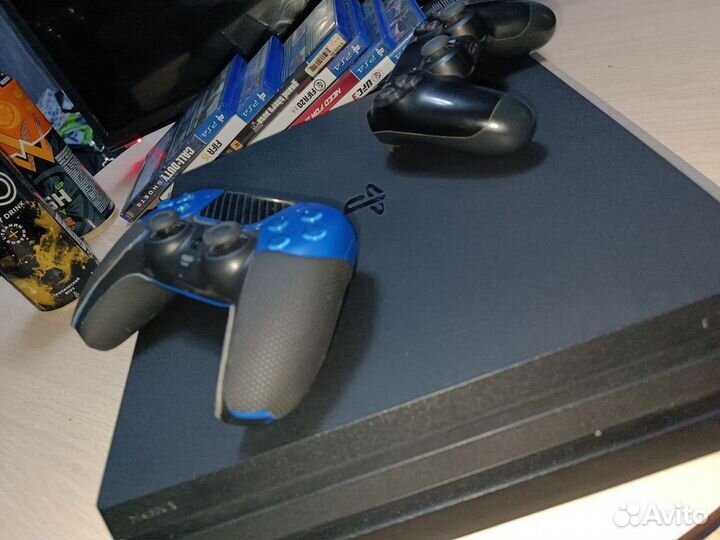 Sony PS4 pro много игры