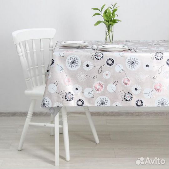Клеёнка столовая на тканевой основе «Цветочное пол