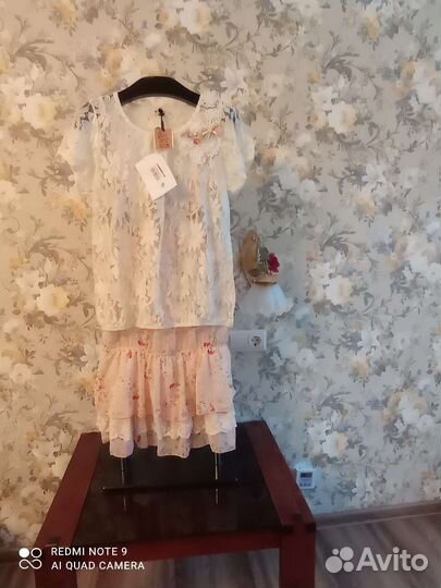 Костюм женский новый