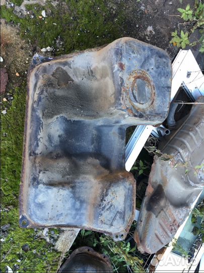 Бак топливный Audi 100 C4 45 Ауди 100 С4 кузов 45