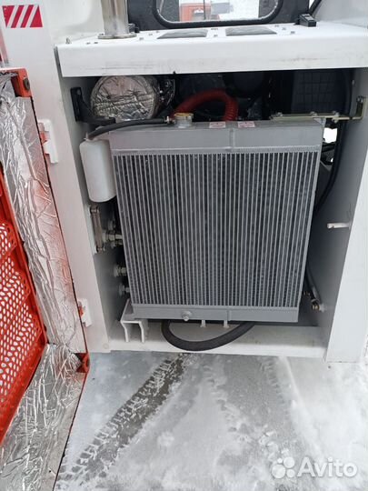 Мини-погрузчик Bull SL700, 2024