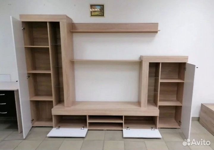 Стенка гостиная новая