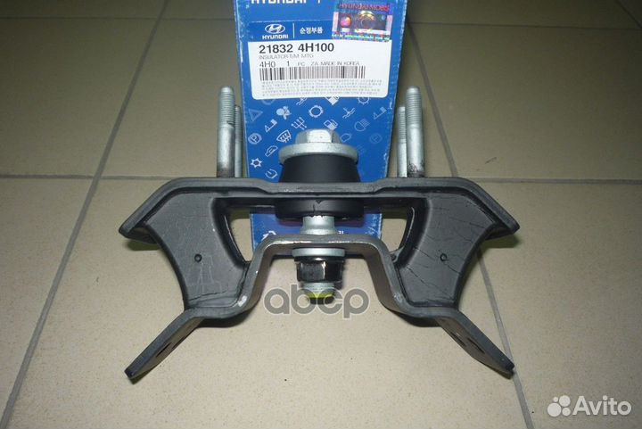 Опора кпп 218324H100 Hyundai-KIA