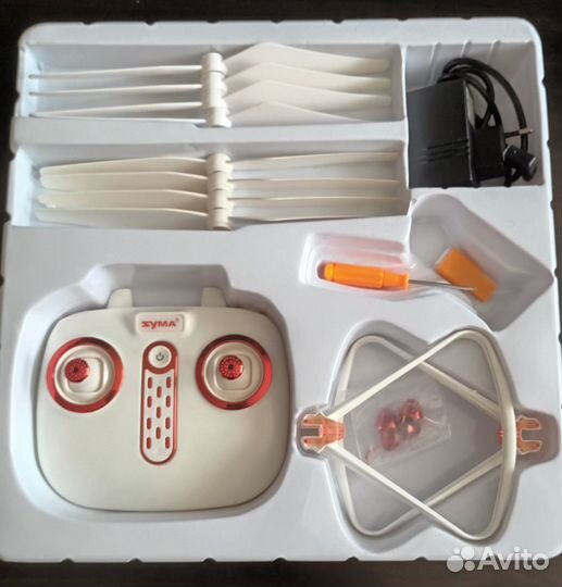 Квадрокоптер Syma X 8sc