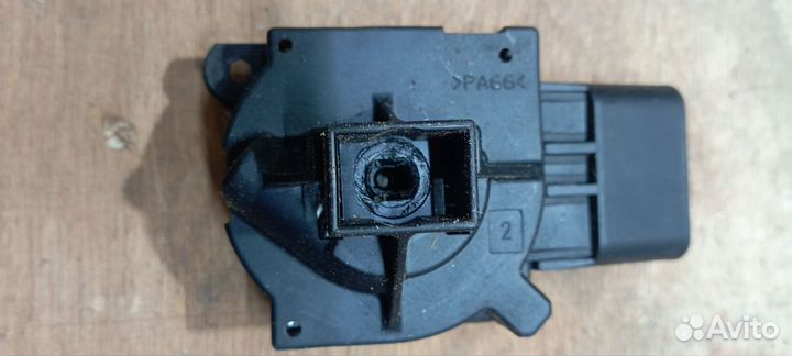 Контактная группа замка зажигания dodge caravan 4