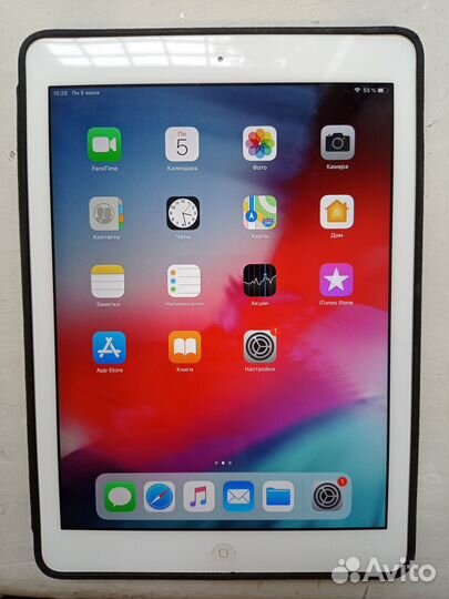 Планшет Apple iPad Air 128gb (ME988RU/A)