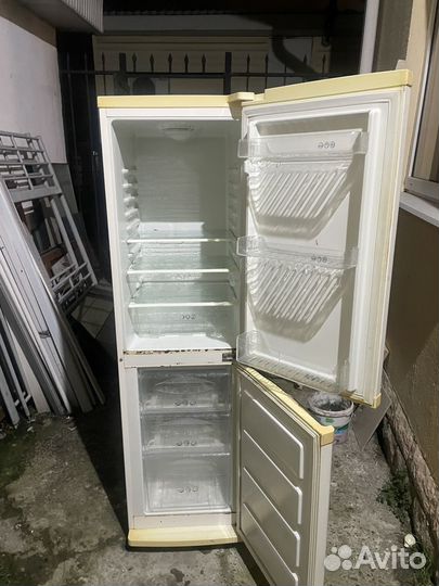 Холодильник